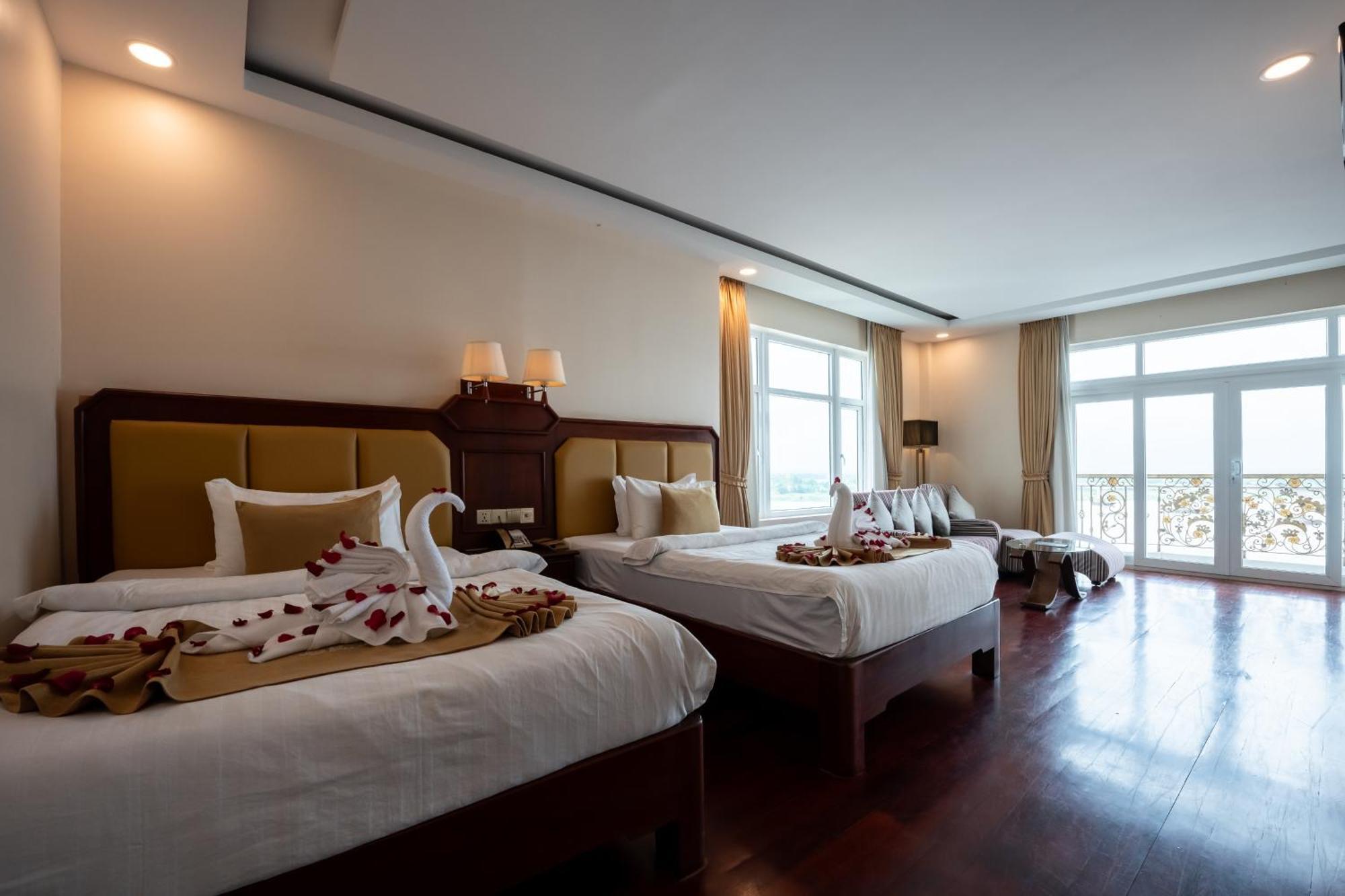 Lbn Asian Hotel Kampong Cham Esterno foto