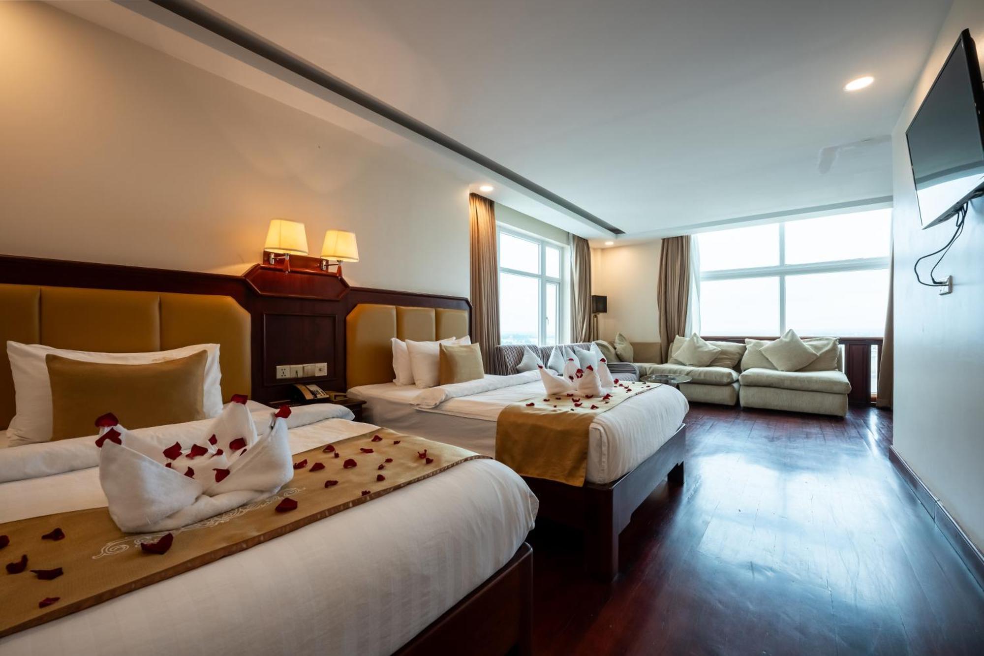 Lbn Asian Hotel Kampong Cham Esterno foto