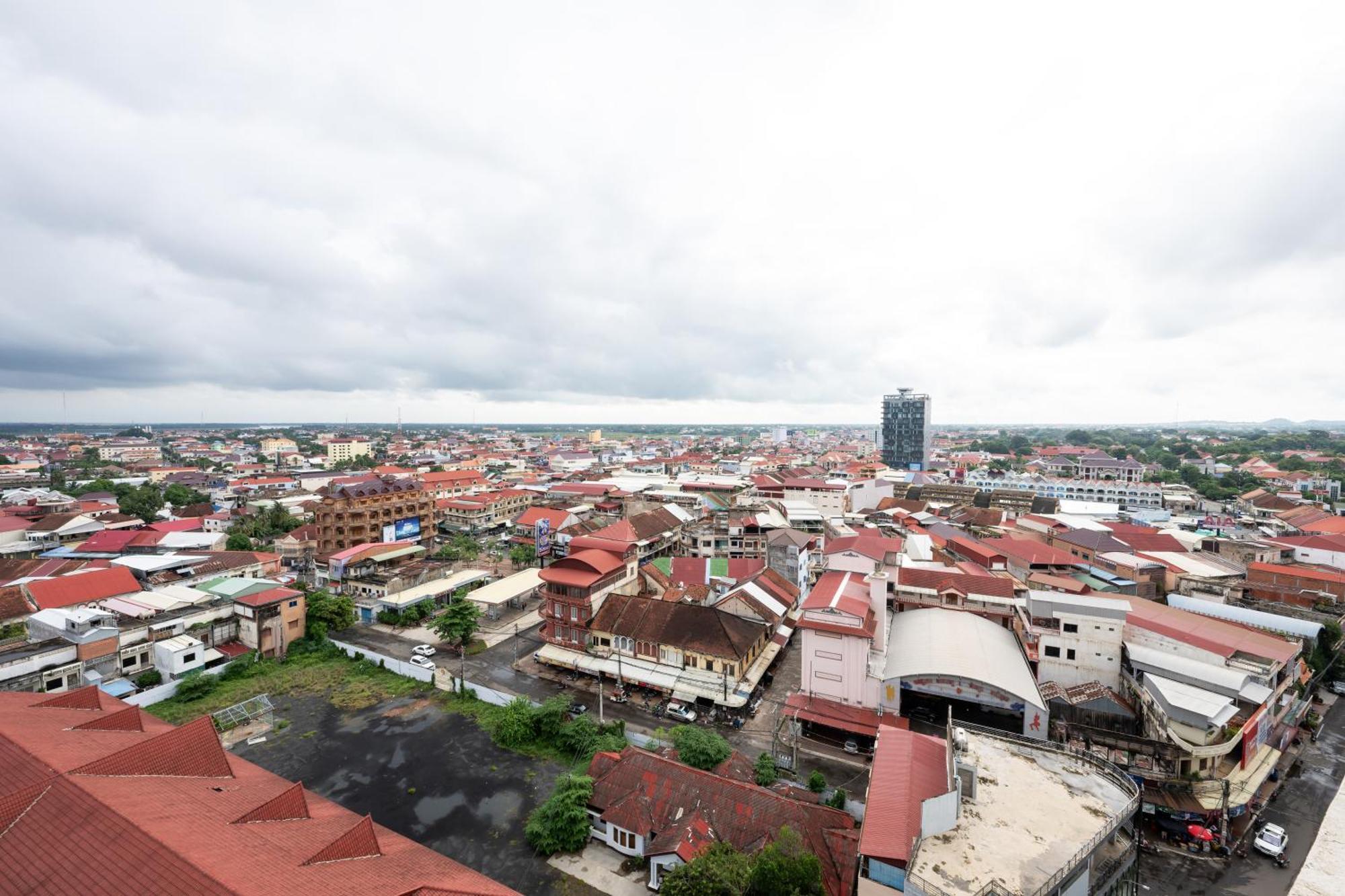 Lbn Asian Hotel Kampong Cham Esterno foto