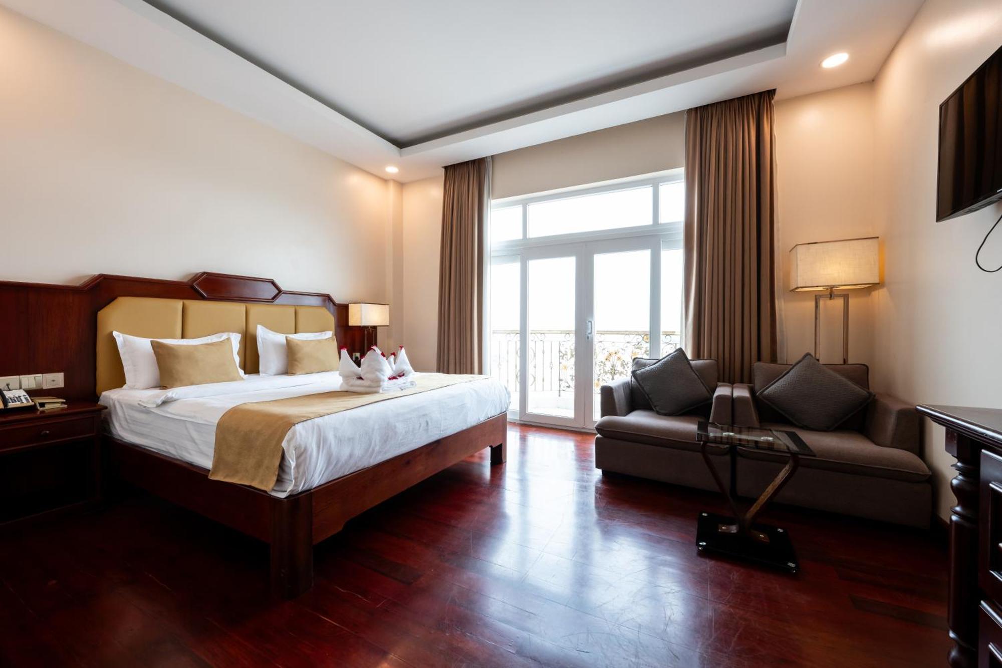 Lbn Asian Hotel Kampong Cham Esterno foto